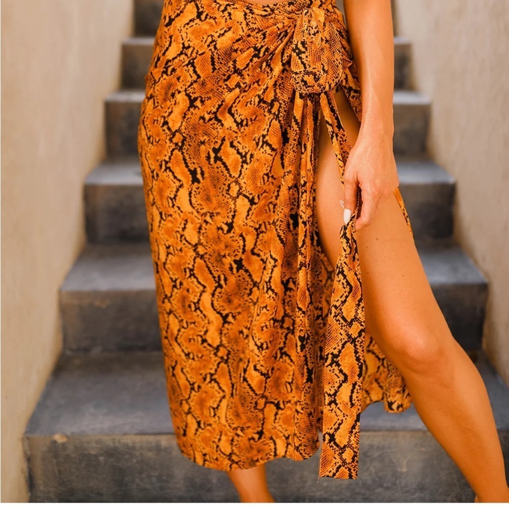 Buddy Love | Neptune Cover Up Sarong Skirt - Snake Charmer one size - Picture 3 of 3